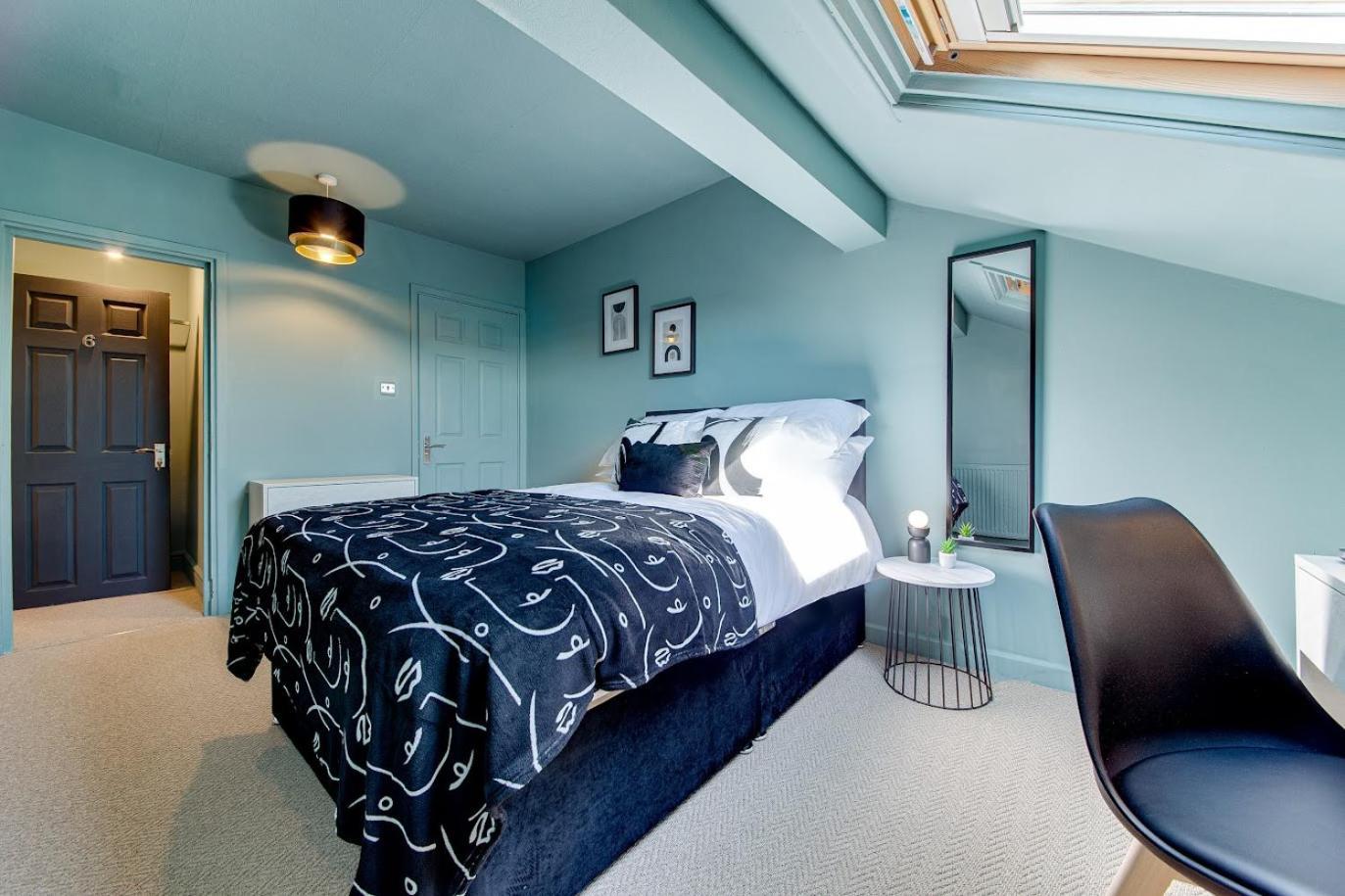 Gasthuis The Rockfield By Serene Stylish 6br Near Anfield With Bar Parking Virgin Media And Fast Wifi Liverpool