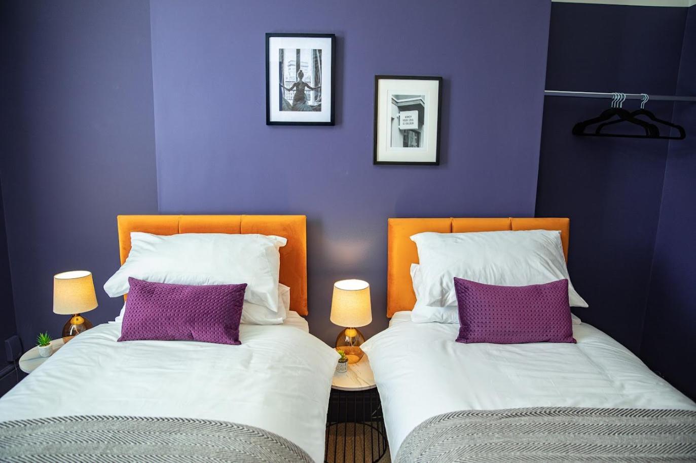 The Rockfield By Serene Stylish 6br Near Anfield With Bar Parking Virgin Media And Fast Wifi Gasthuis Liverpool