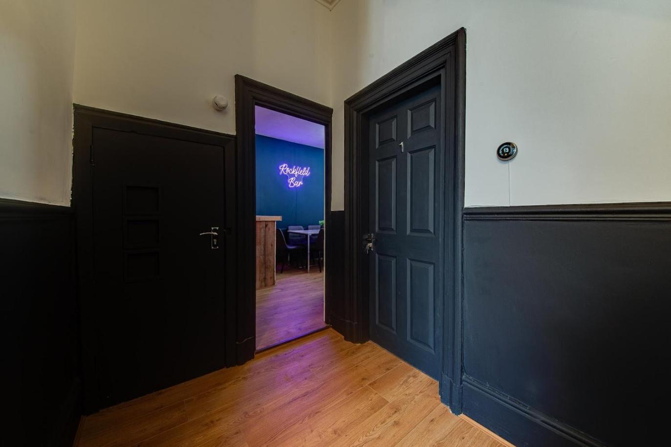 The Rockfield By Serene Stylish 6br Near Anfield With Bar Parking Virgin Media And Fast Wifi Gasthuis Liverpool