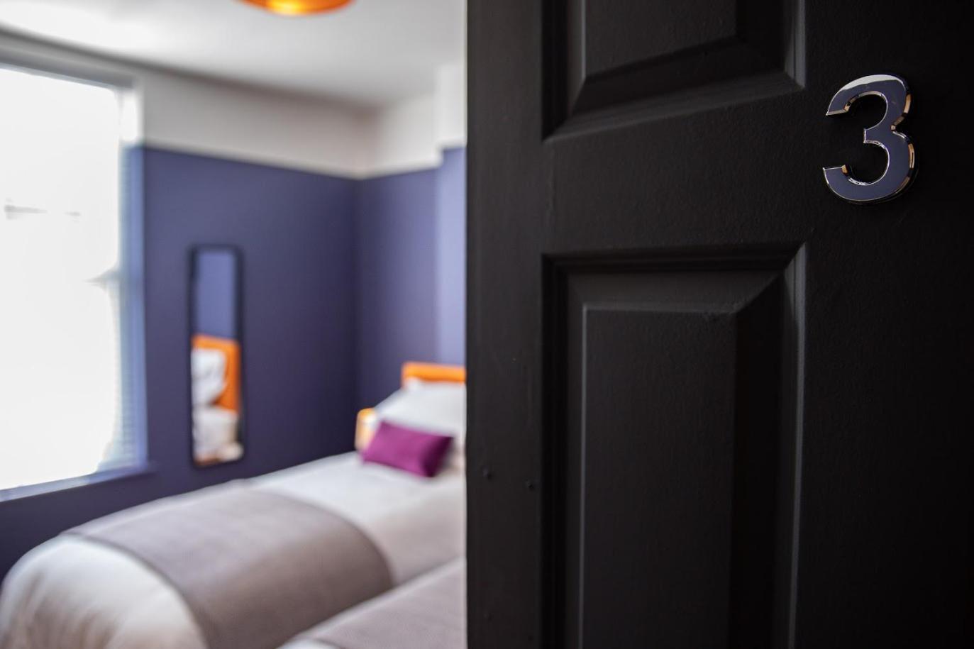 The Rockfield By Serene Stylish 6br Near Anfield With Bar Parking Virgin Media And Fast Wifi *